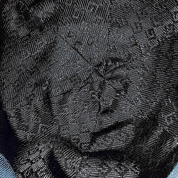 Authentic Gucci Rare Tom Ford Black Lambskin Logo Plate Web Striped Cap - Picture 8 of 11